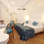 Отель Traiano 4*