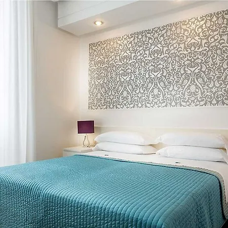 Traiano Otel Roma