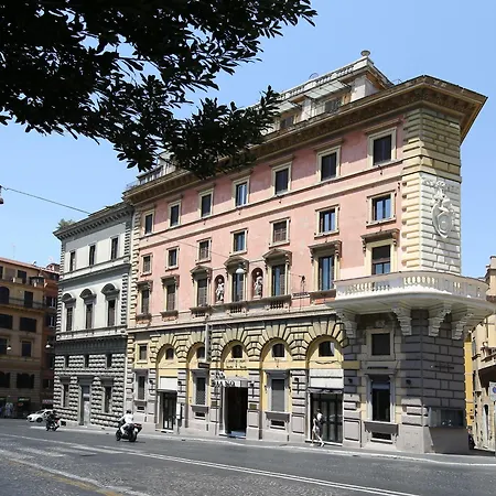 Traiano Otel