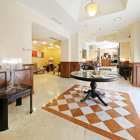Traiano Otel 4*