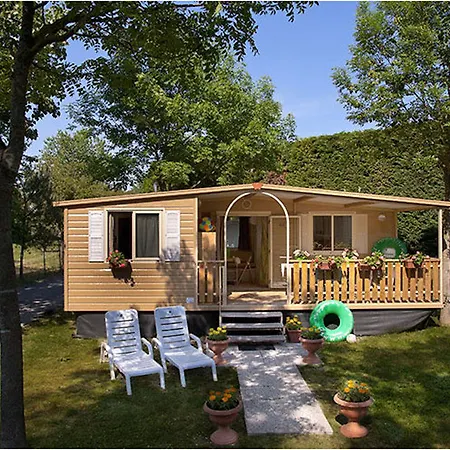 ホテル トライアーノ 4*